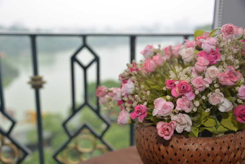 Lakeside Palace Hotel Hanoi Zewnętrze zdjęcie